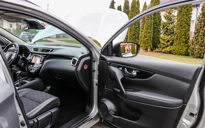 Nissan Qashqai cena 52900 przebieg: 219954, rok produkcji 2015 z Kutno małe 781